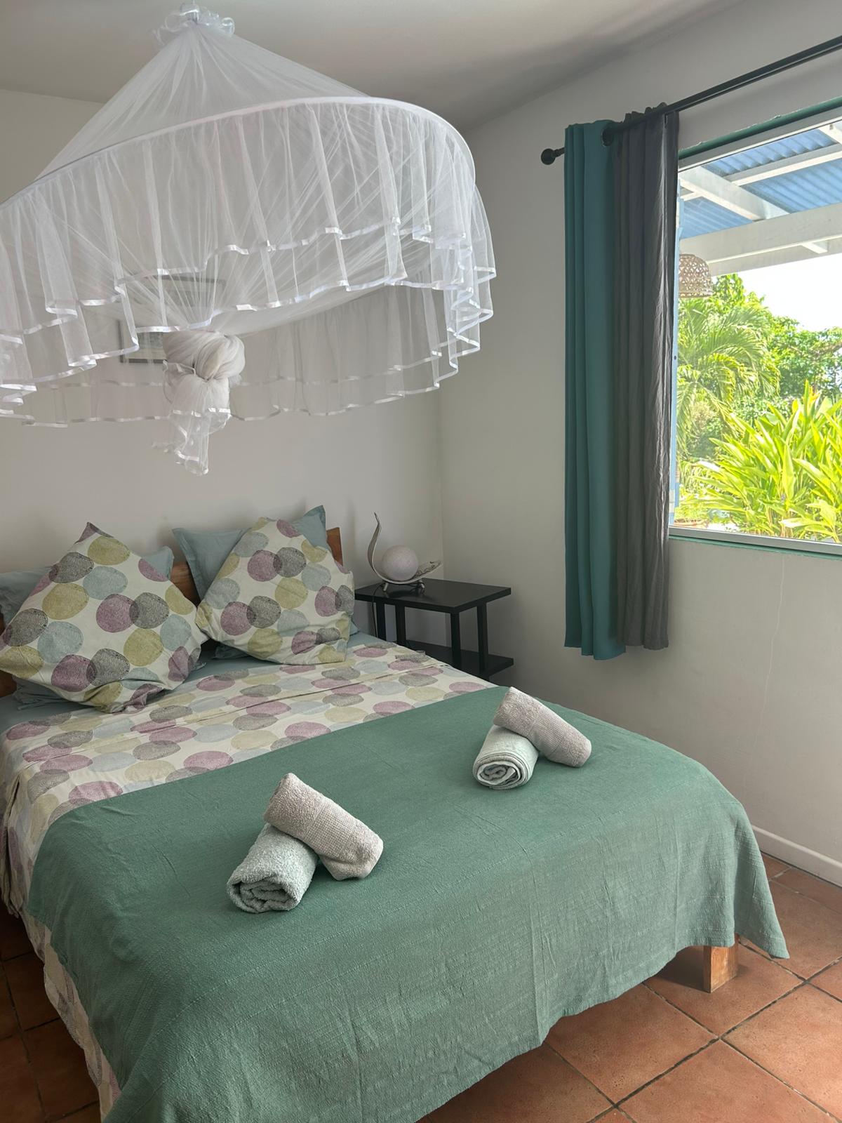 studio frangipanier, lit 140*190